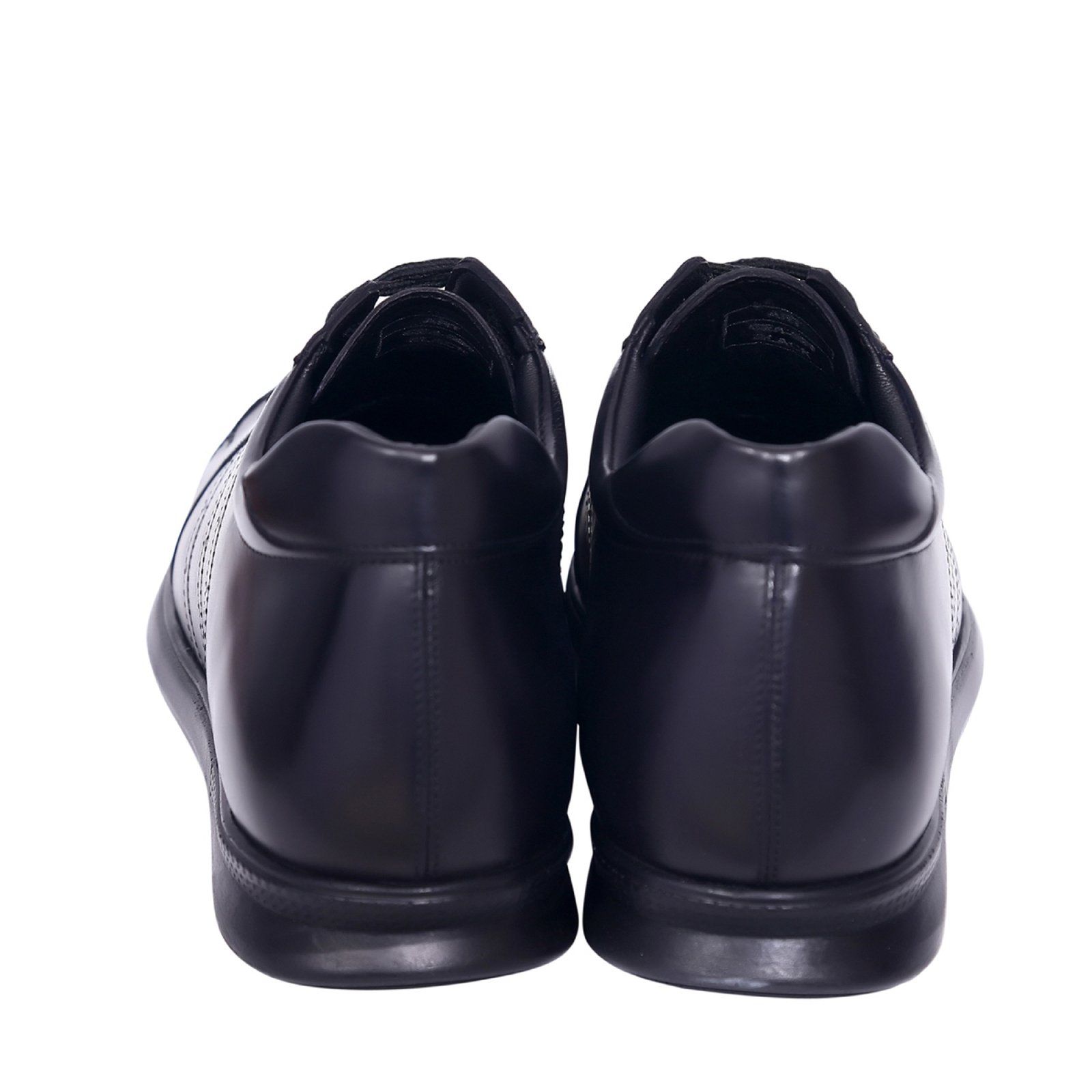 Black monochrome low-top sneakers with a hidden heel - Image 4